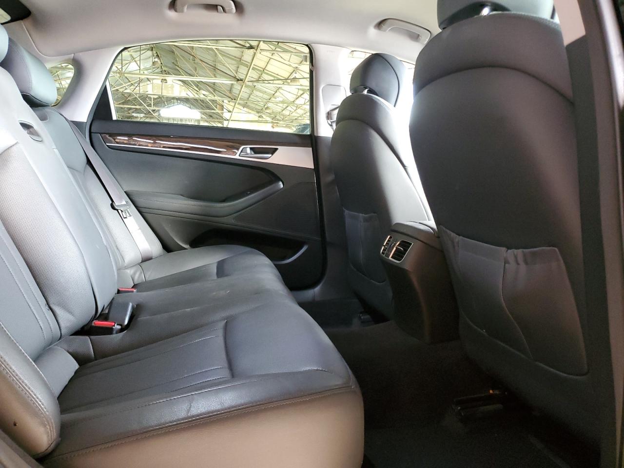 2017 Genesis G80 Base VIN: KMHGN4JE8HU183648 Lot: 93276655