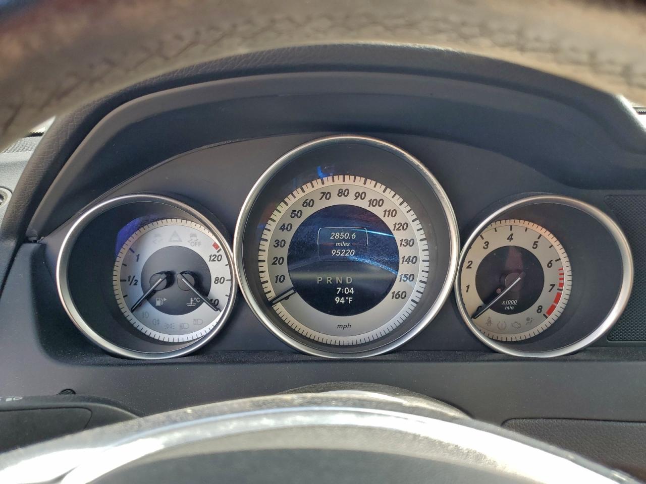 2013 Mercedes-Benz C 250 VIN: WDDGF4HB2DA852642 Lot: 94048915