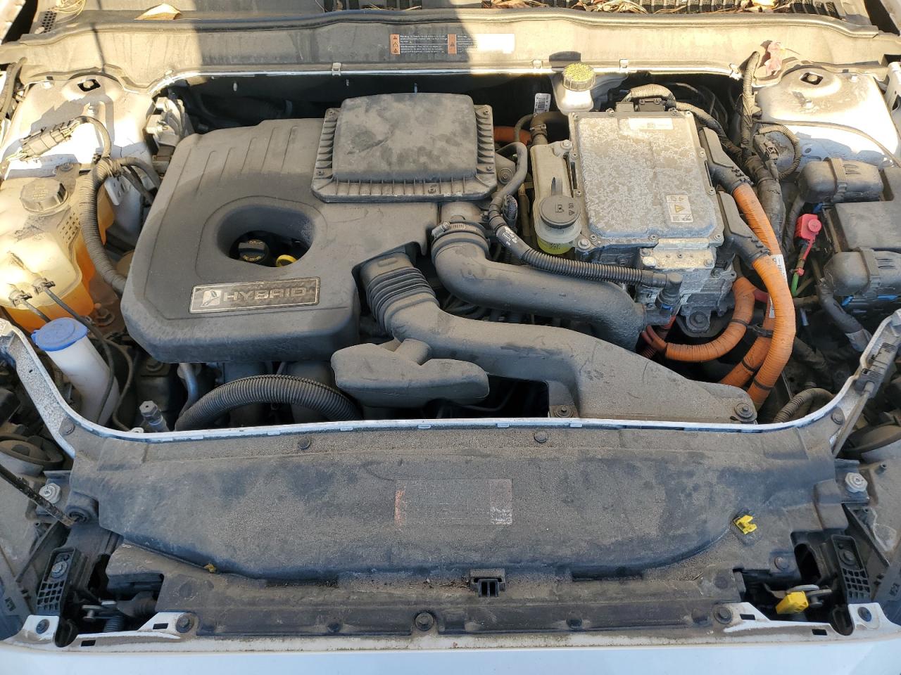 2020 Ford Fusion Se VIN: 3FA6P0LU8LR238807 Lot: 91180535