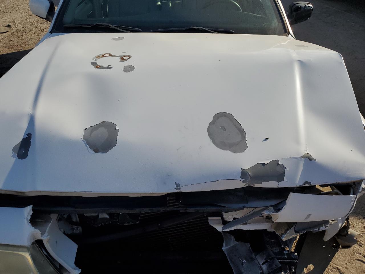 2005 Mercury Grand Marquis Gs VIN: 2MEFM74W85X639921 Lot: 92725035