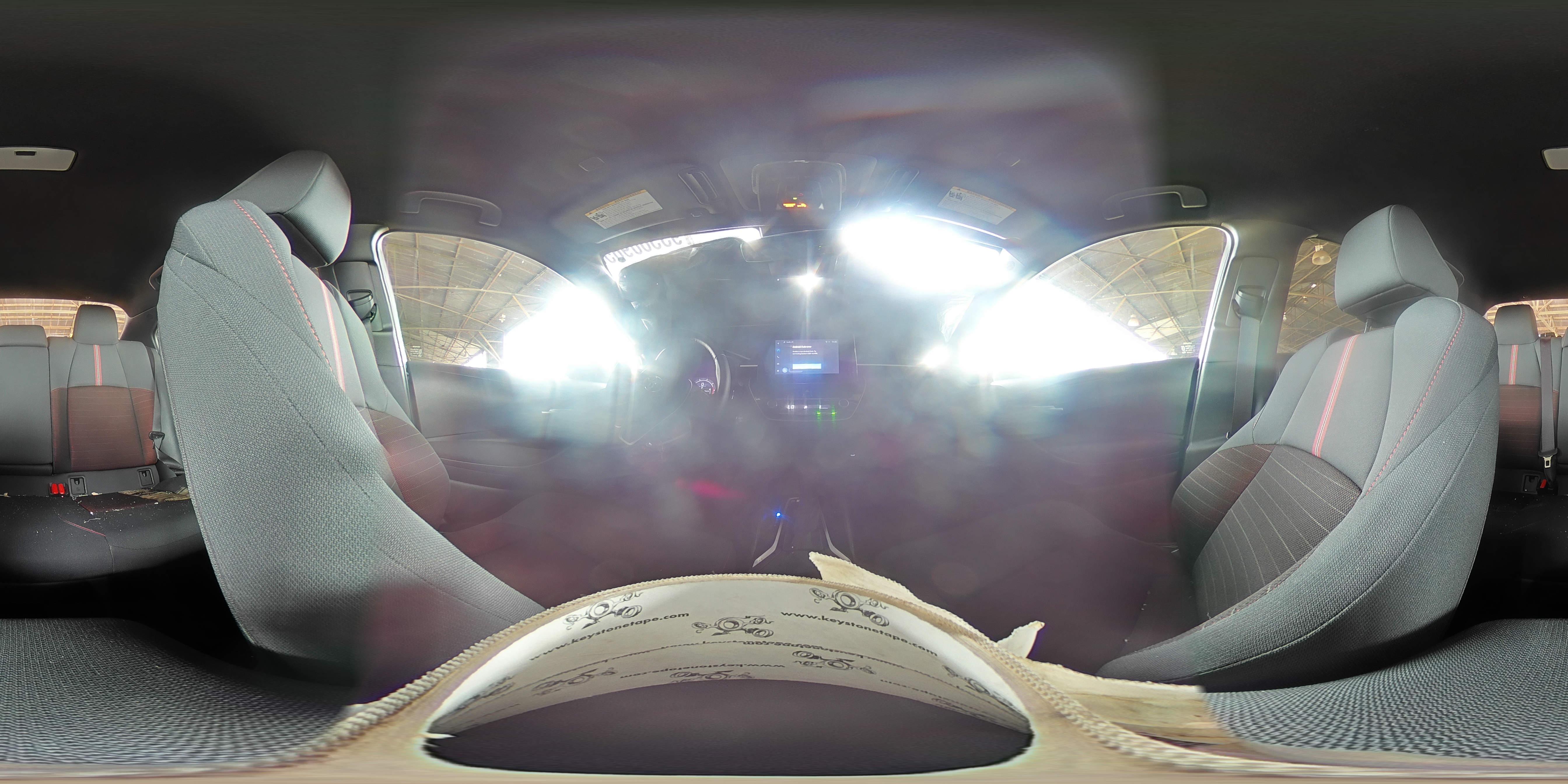 2026 Toyota Corolla Le VIN: JTDBCMFEXT3118120 Lot: 93560965