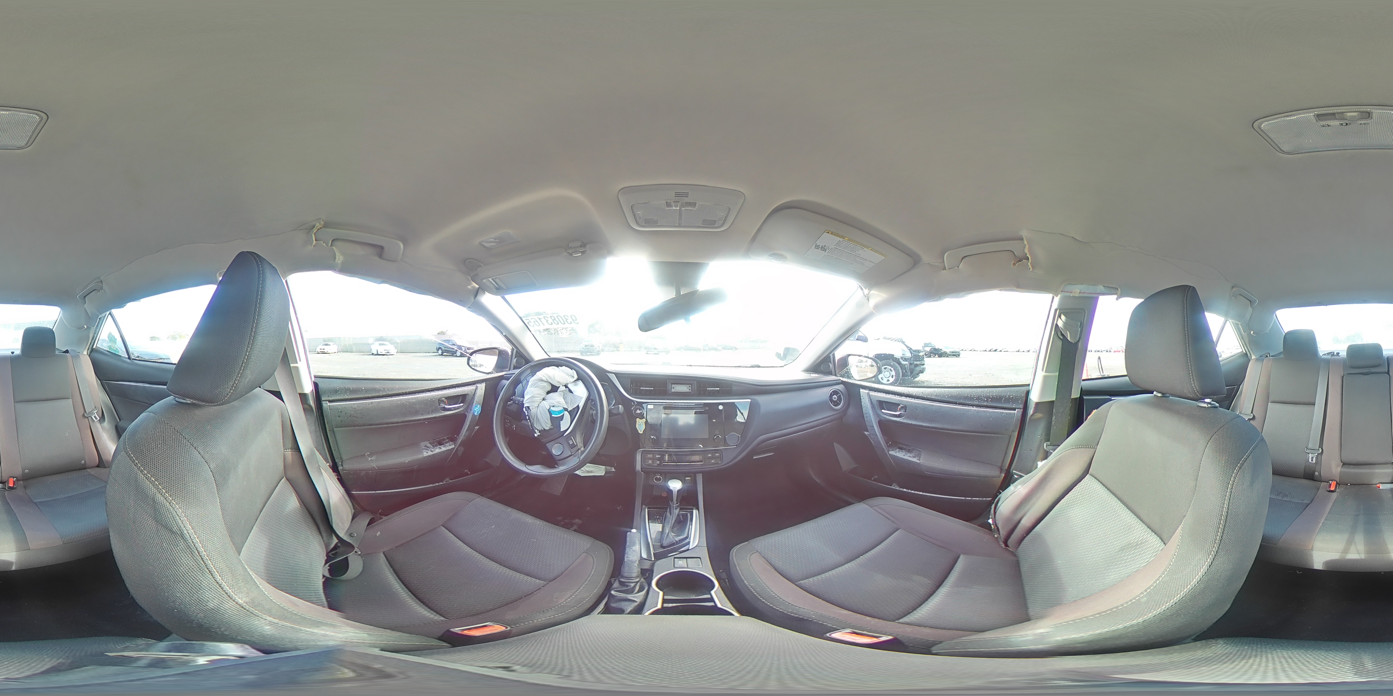 2018 Toyota Corolla L VIN: 5YFBURHE9JP828380 Lot: 93083165