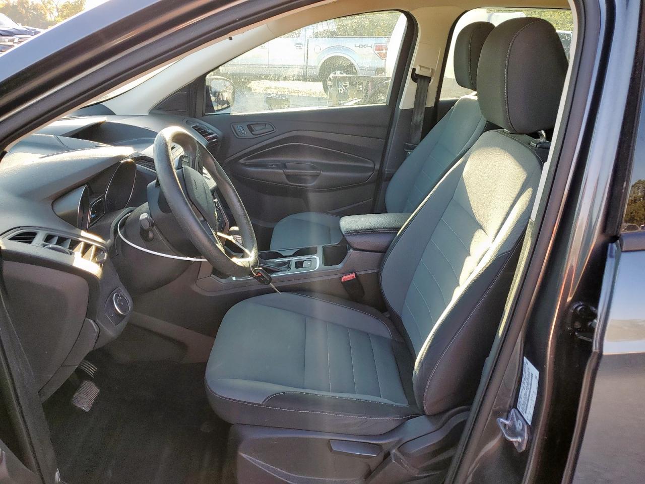 2017 Ford Escape S VIN: 1FMCU0F76HUE93477 Lot: 91080605