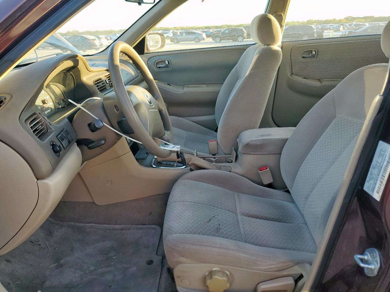 2002 Mazda 626 Lx VIN: 1YVGF22C225299300 Lot: 91440235