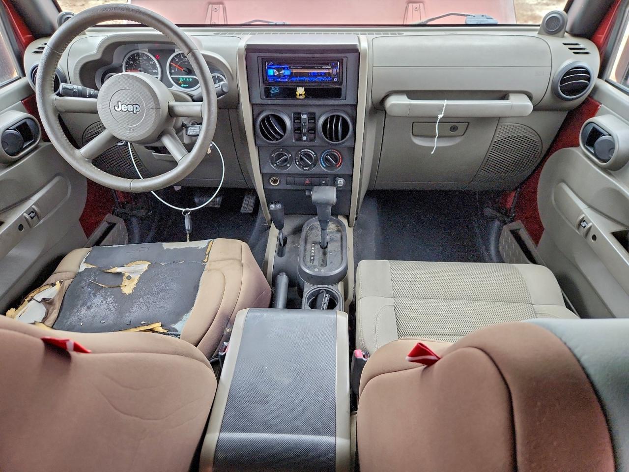 2007 Jeep Wrangler Sahara VIN: 1J8GA59157L162261 Lot: 94075865