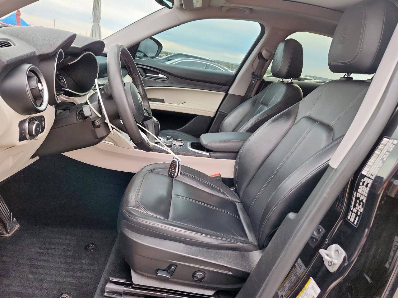 2021 Alfa Romeo Stelvio Sport VIN: ZASPAKAN1M7D09692 Lot: 90871455