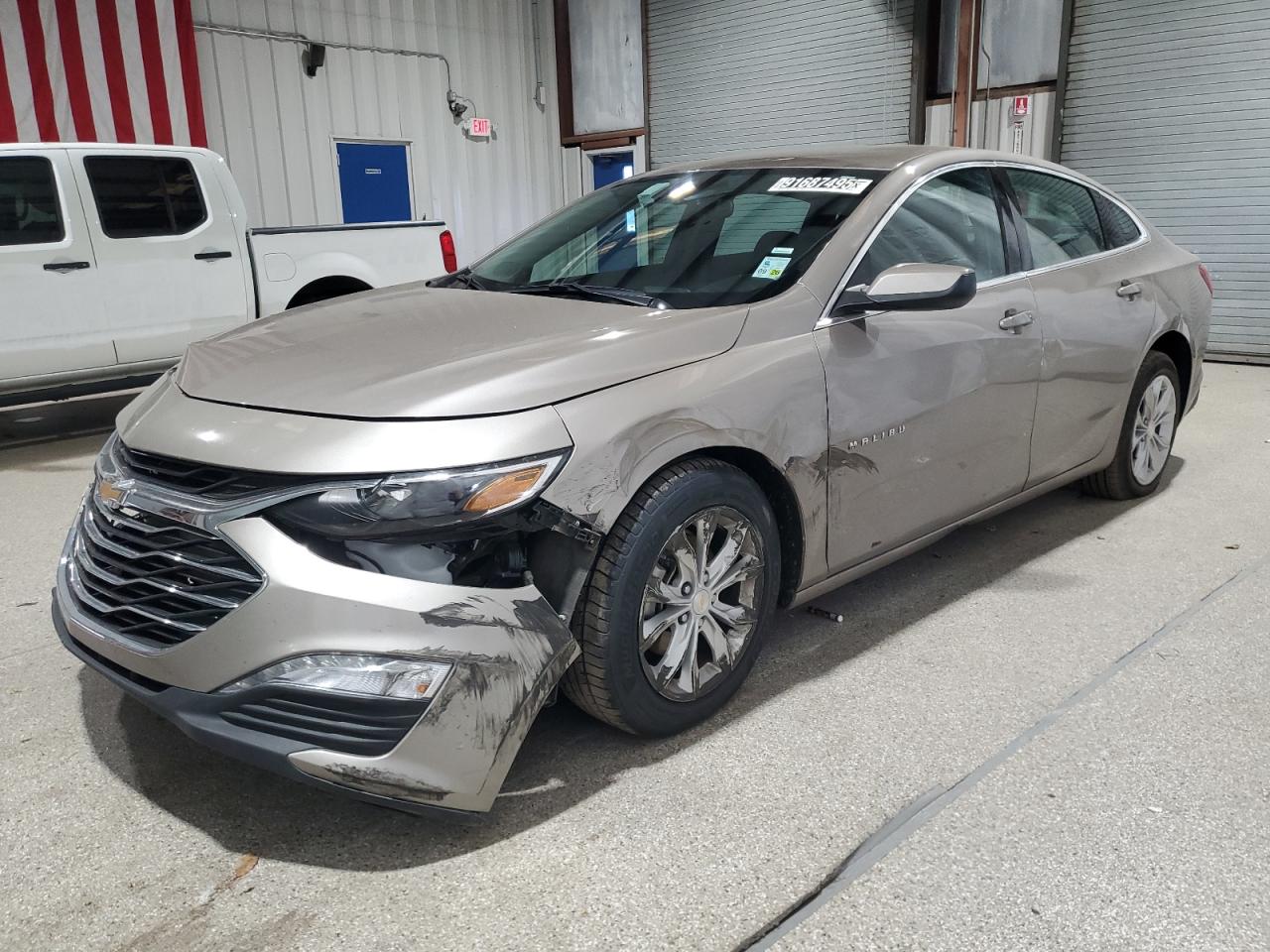 1G1ZD5STXSF124138 CHEVROLET MALIBU Photo 1