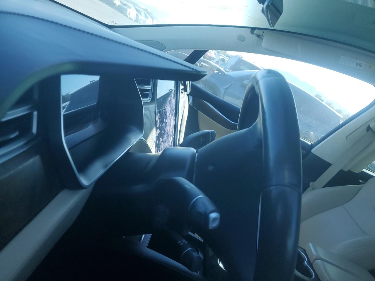 2017 Tesla Model X VIN: 5YJXCDE29HF059164 Lot: 93697525