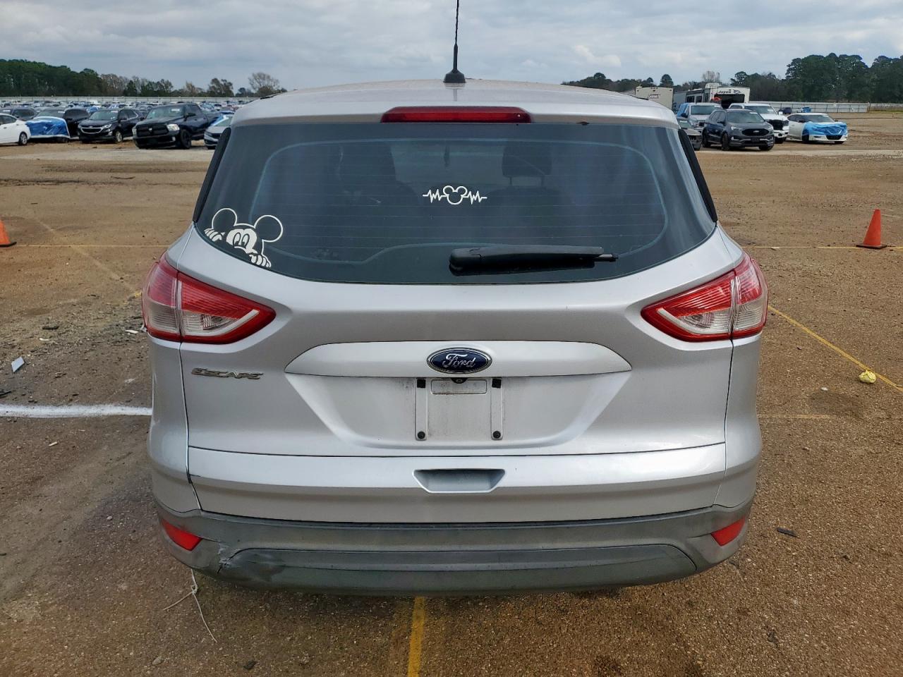 2016 Ford Escape S VIN: 1FMCU0F78GUB17927 Lot: 93667055