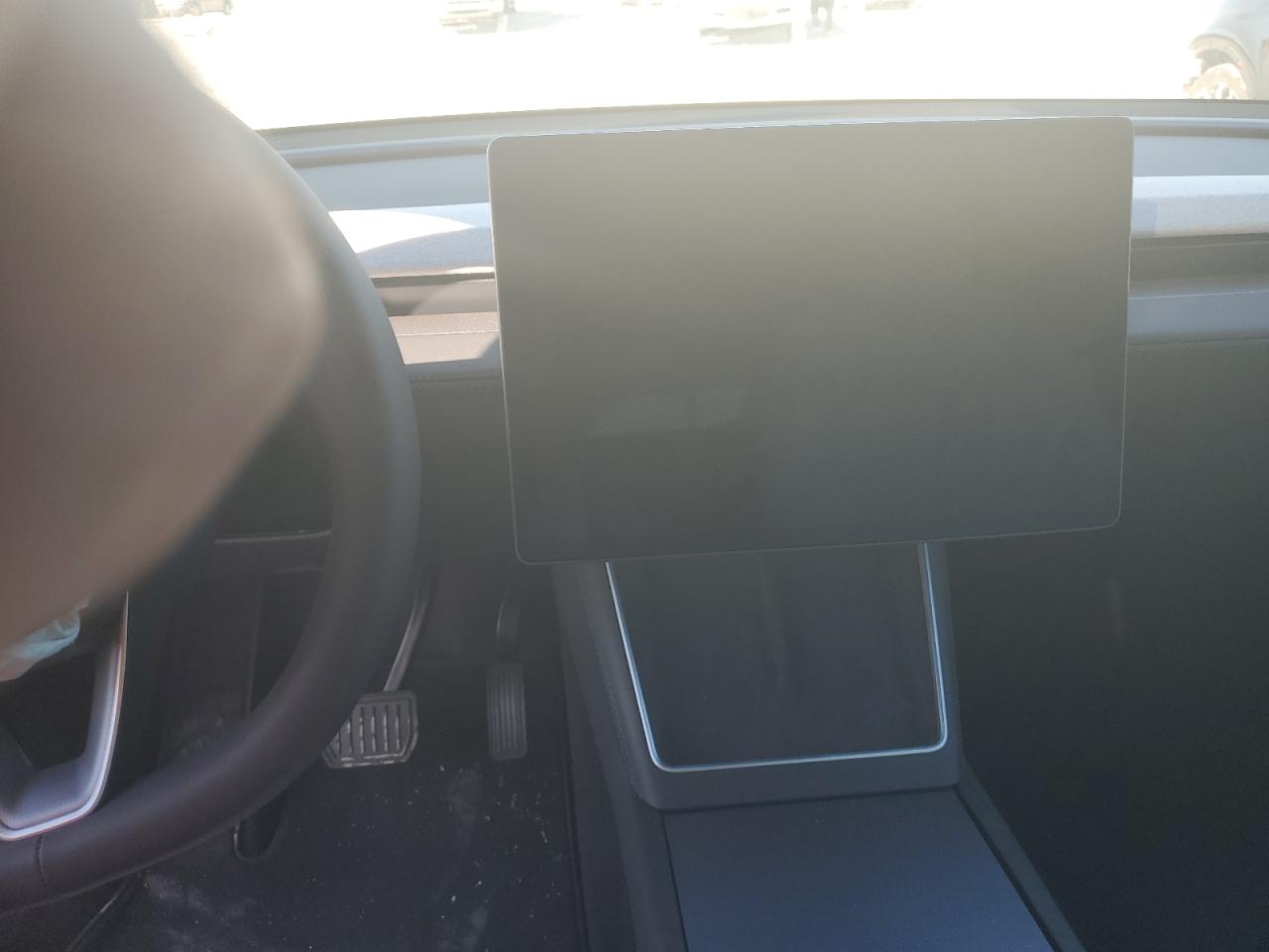 2026 Tesla Model Y VIN: 7SAYGDEE2TA409410 Lot: 91087505