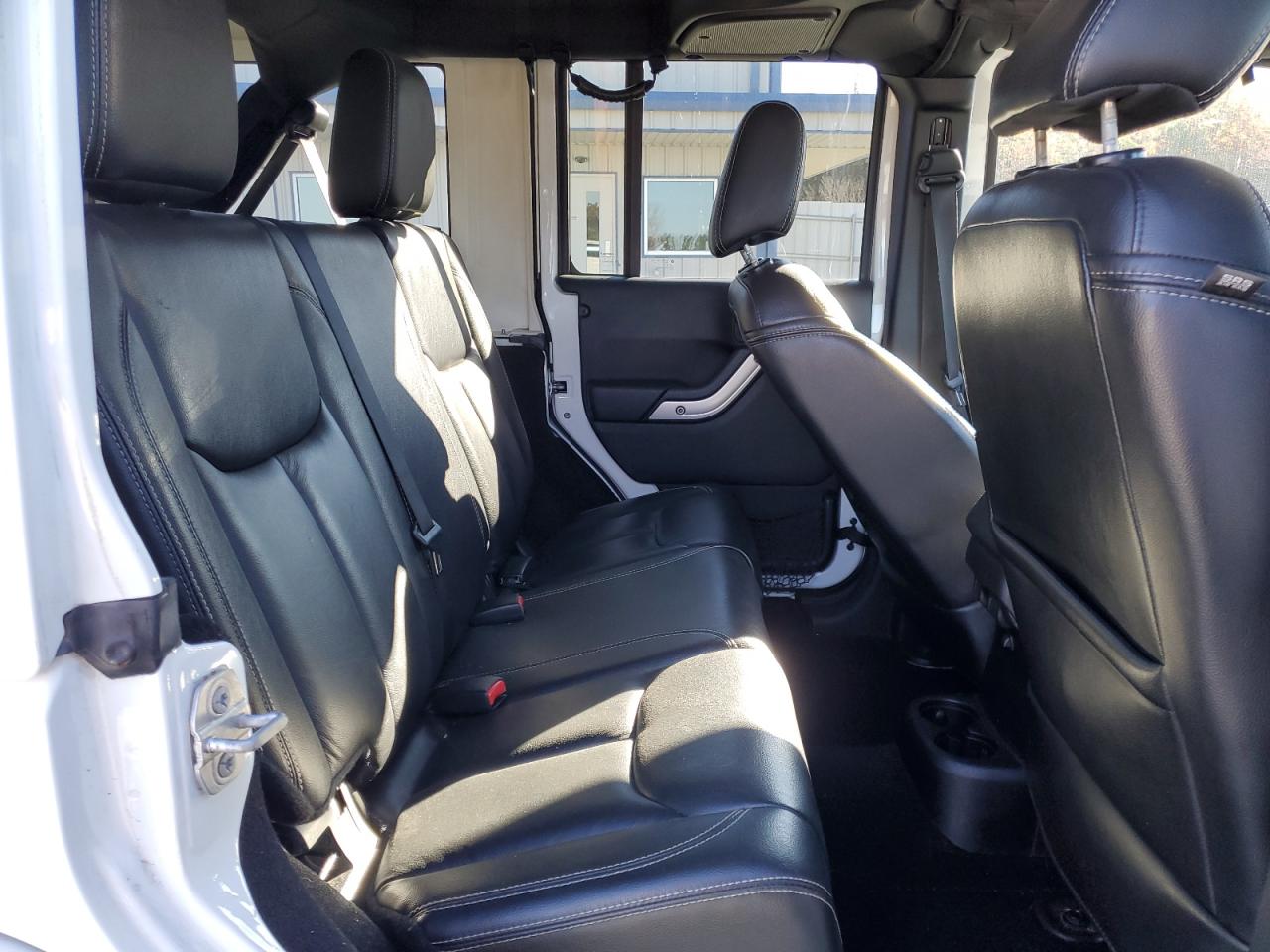 2015 Jeep Wrangler Unlimited Sahara VIN: 1C4HJWEG8FL557691 Lot: 91861985