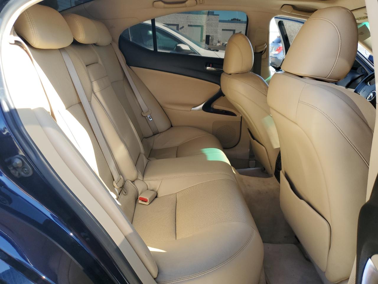 2007 Lexus Is 250 VIN: JTHBK262372052694 Lot: 92066905