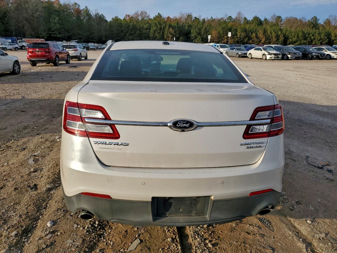 2015 Ford Taurus Limited VIN: 1FAHP2F89FG182536 Lot: 94524505