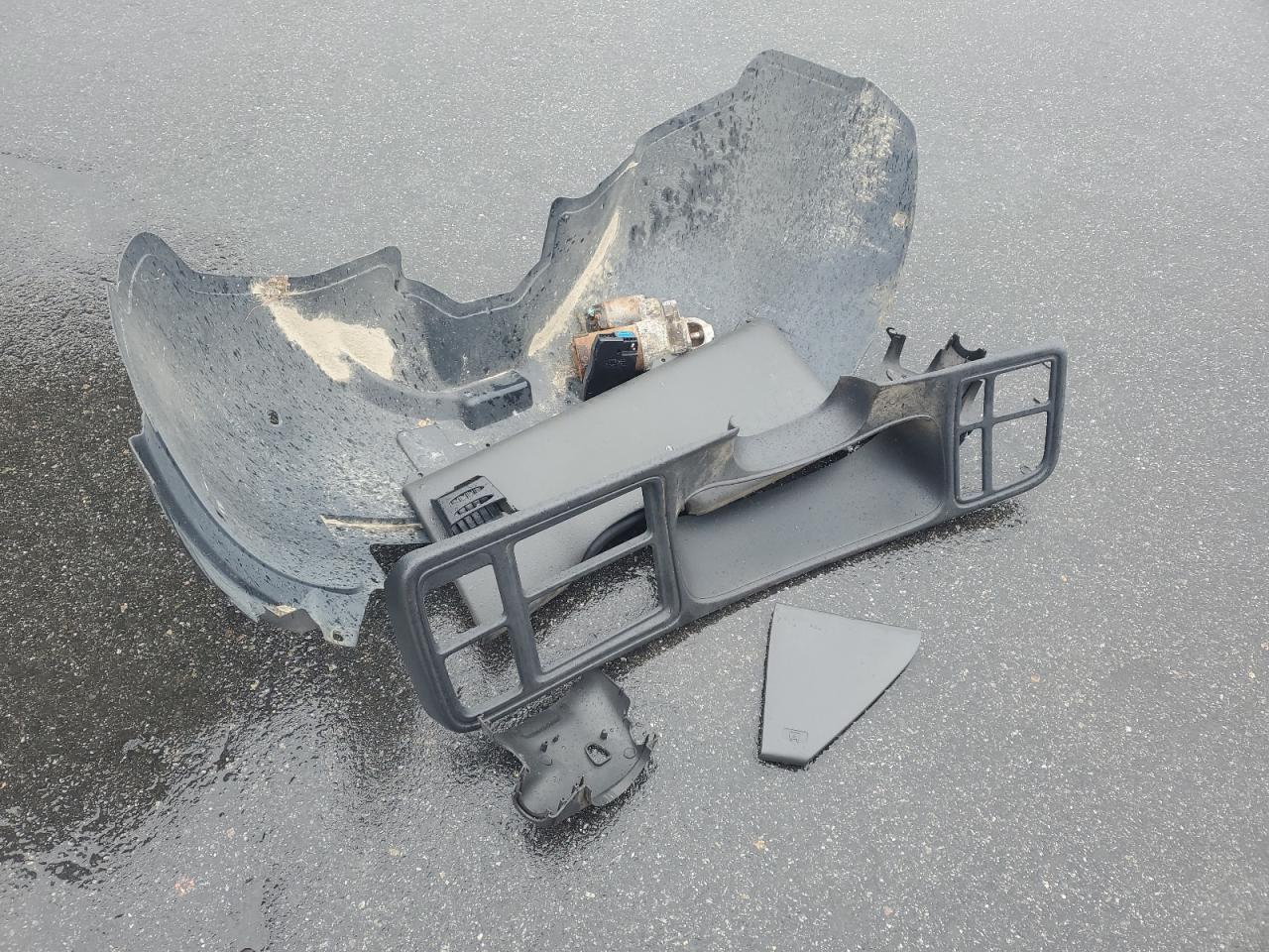 2004 Chevrolet Silverado K2500 Heavy Duty VIN: 1GCHK29U64E294799 Lot: 89845555