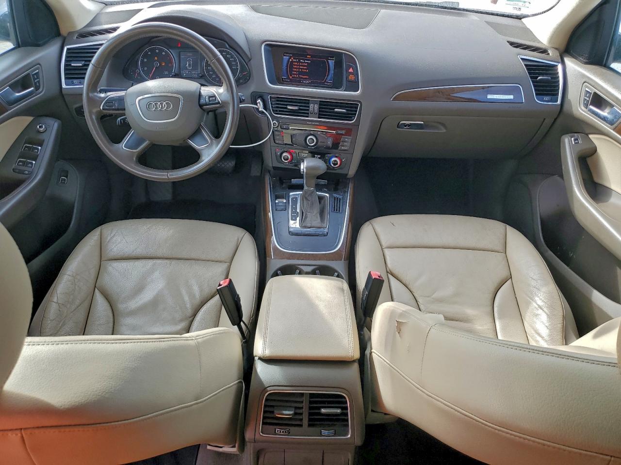 2017 Audi Q5 Premium VIN: WA1C2AFP1HA076683 Lot: 93831085