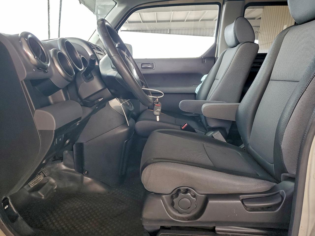 2005 Honda Element Ex VIN: 5J6YH18675L003164 Lot: 93744135