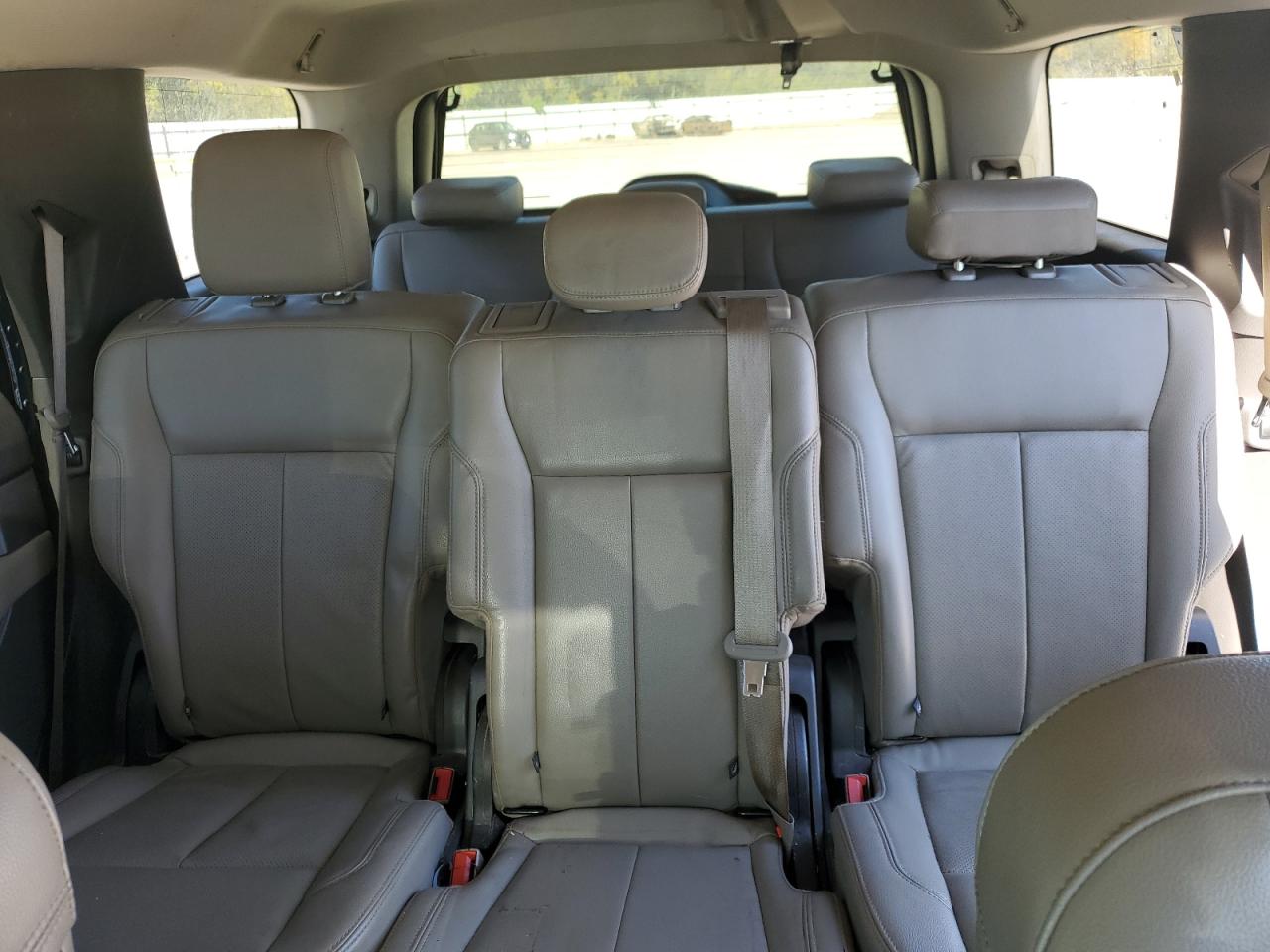 2019 Ford Expedition Xlt VIN: 1FMJU1HT0KEA73562 Lot: 91242535