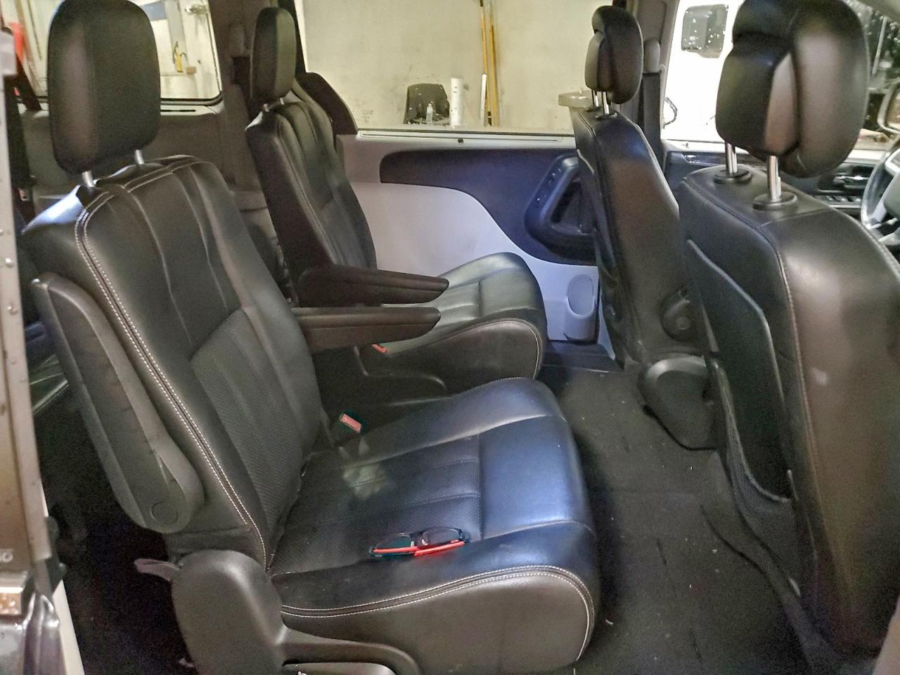 2014 Chrysler Town & Country Touring L VIN: 2C4RC1CG7ER234369 Lot: 93777265