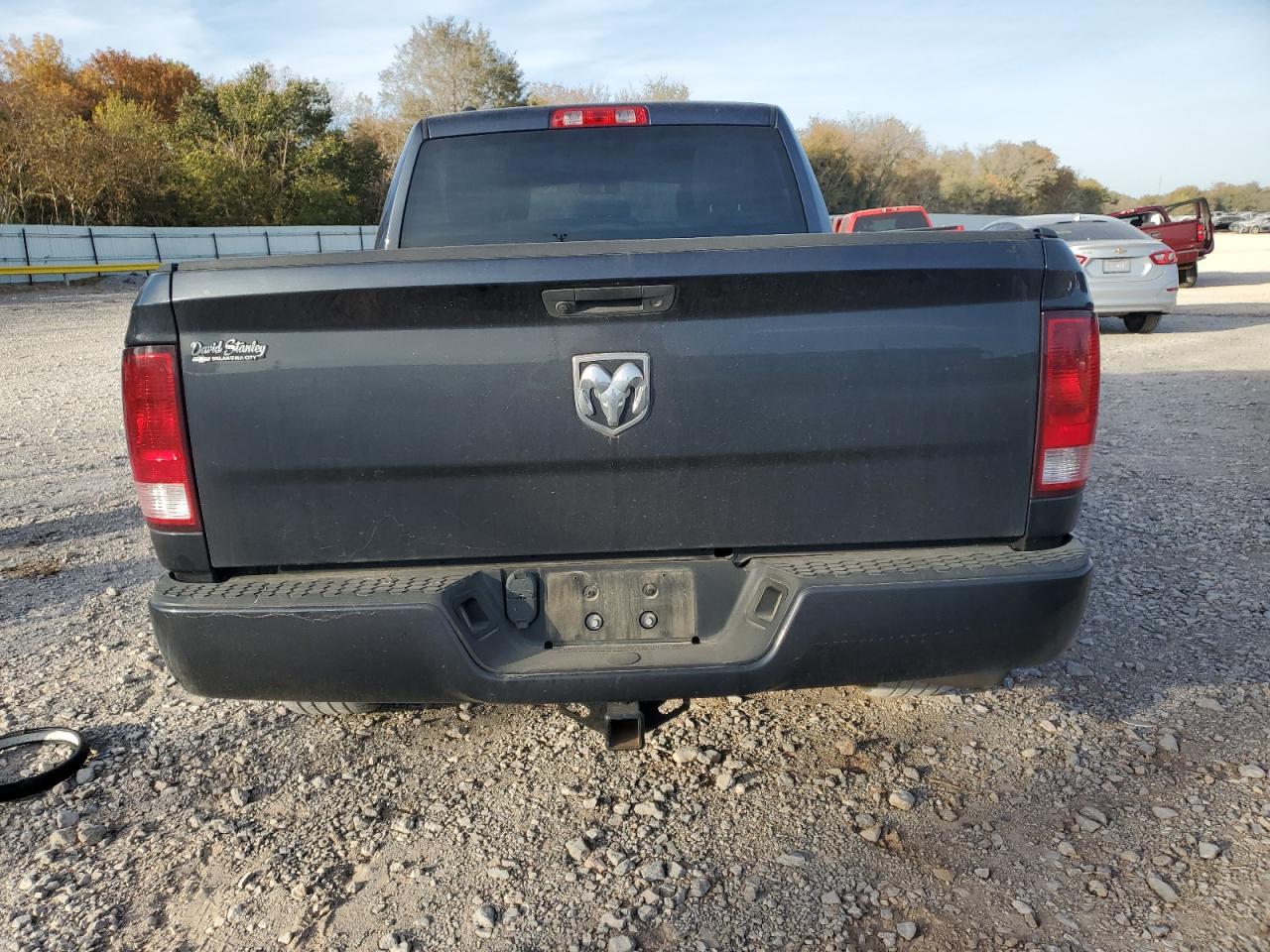 2018 Ram 1500 St VIN: 1C6RR6FG9JS131607 Lot: 91502825