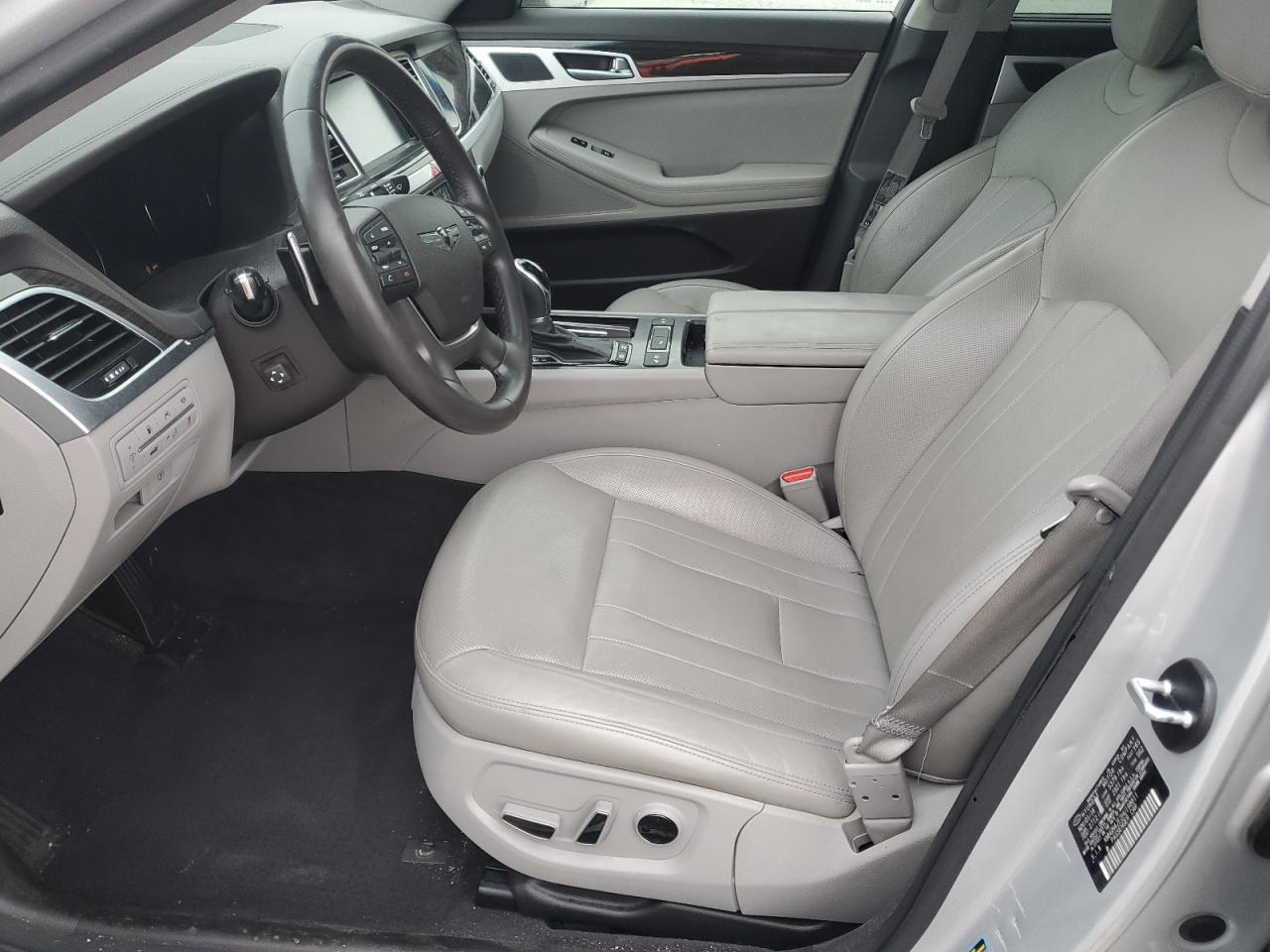 2017 Genesis G80 Base VIN: KMHGN4JE2HU198811 Lot: 91224445