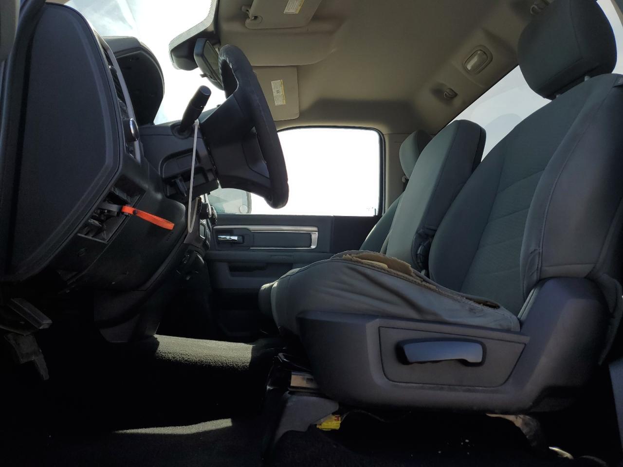 2016 Ram 1500 St VIN: 3C6JR6DG8GG366516 Lot: 92488675