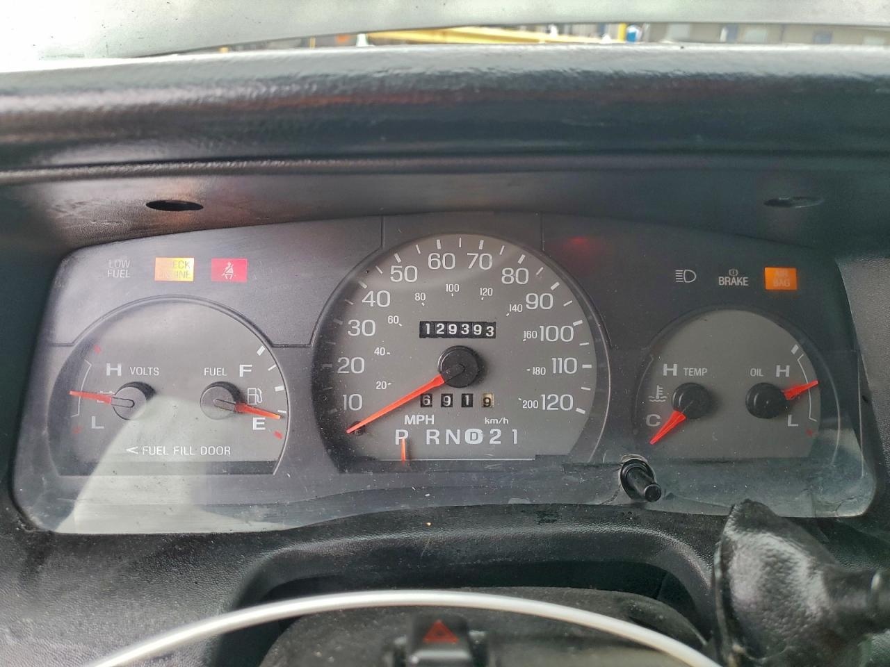 1998 Mercury Grand Marquis Gs VIN: 2MEFM74W8WX653299 Lot: 92753585