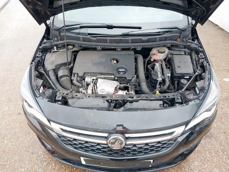 2018 VAUXHALL ASTRA 1.6T 16V 200 SRI 5DR