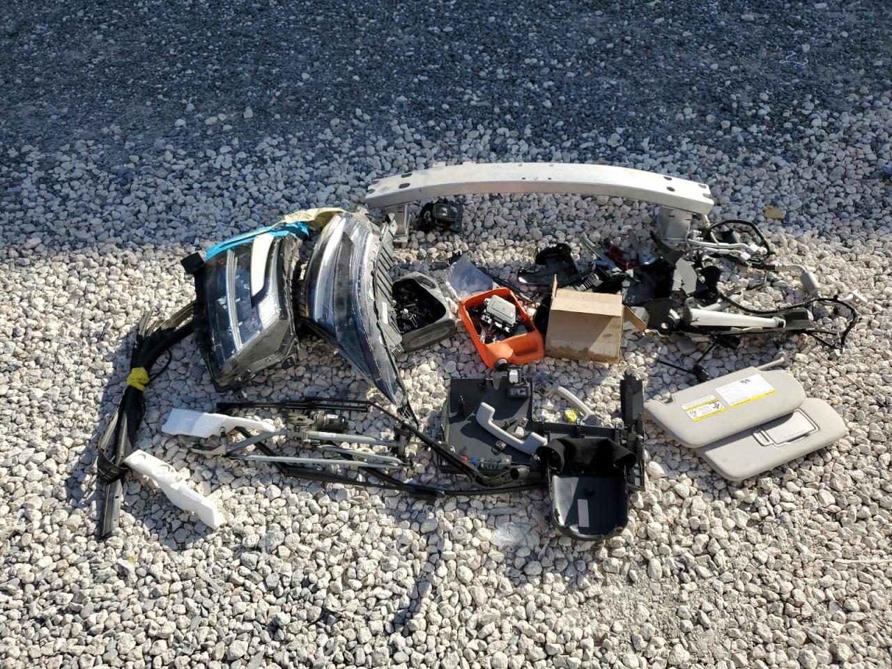 2022 Nissan Pathfinder Platinum VIN: 5N1DR3DH8NC235353 Lot: 92918205