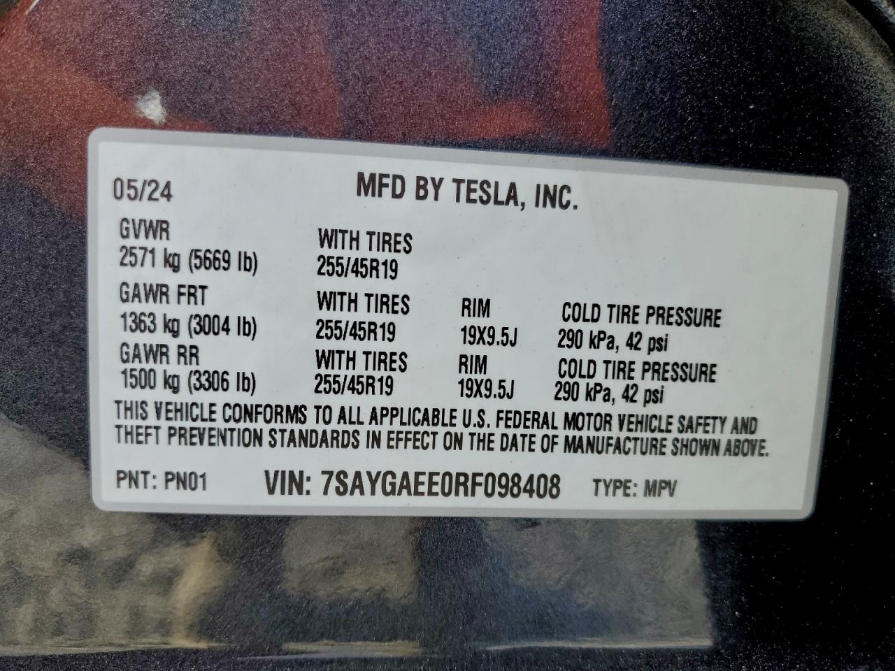 2024 Tesla Model Y VIN: 7SAYGAEE0RF098408 Lot: 94413735