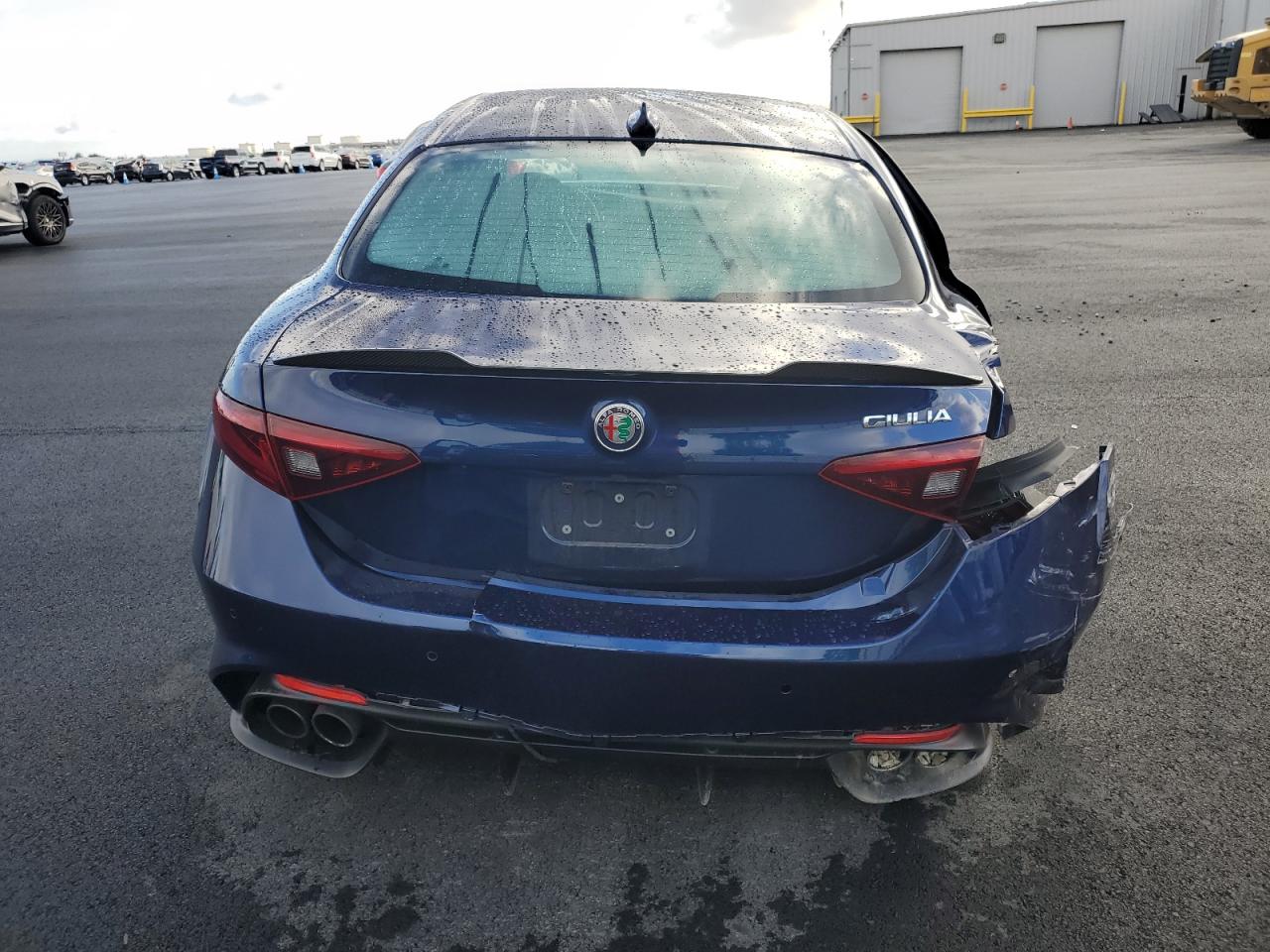 2017 Alfa Romeo Giulia Quadrifoglio VIN: ZARFAEAV6H7535373 Lot: 91673925