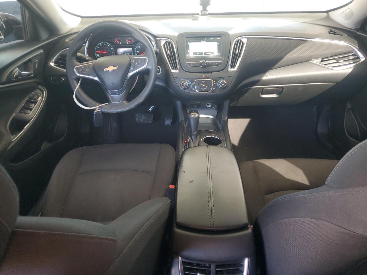 2018 Chevrolet Malibu Lt VIN: 1G1ZD5ST9JF277799 Lot: 92669065