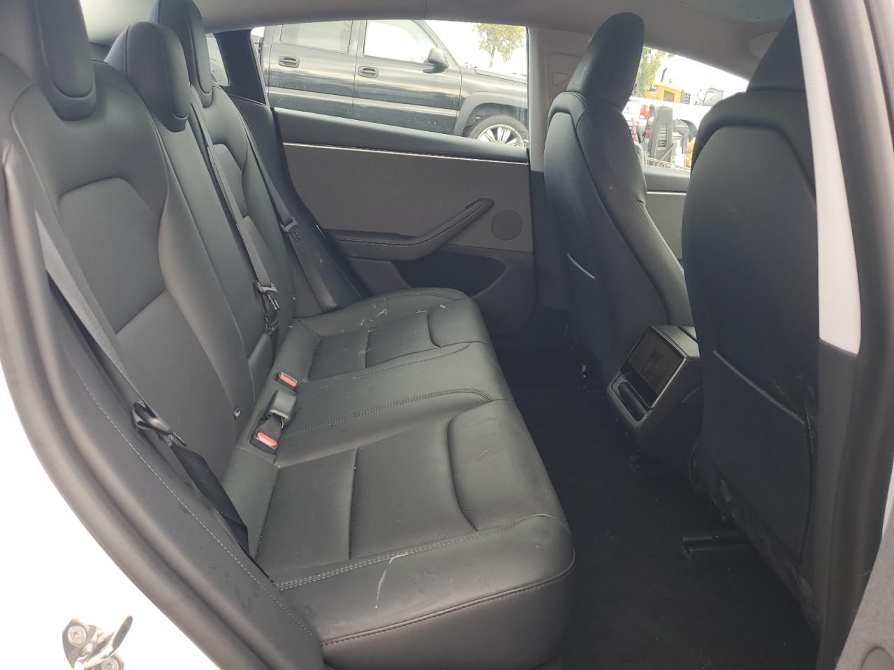 2024 Tesla Model 3 VIN: 5YJ3E1EA5RF784860 Lot: 92264905