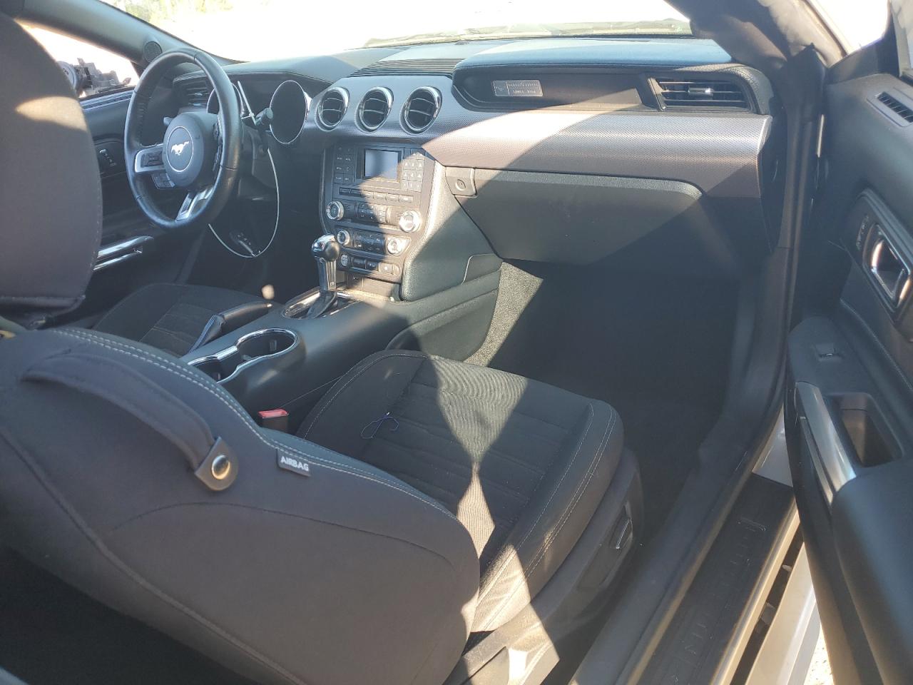 2017 Ford Mustang VIN: 1FA6P8TH8H5271236 Lot: 92182925