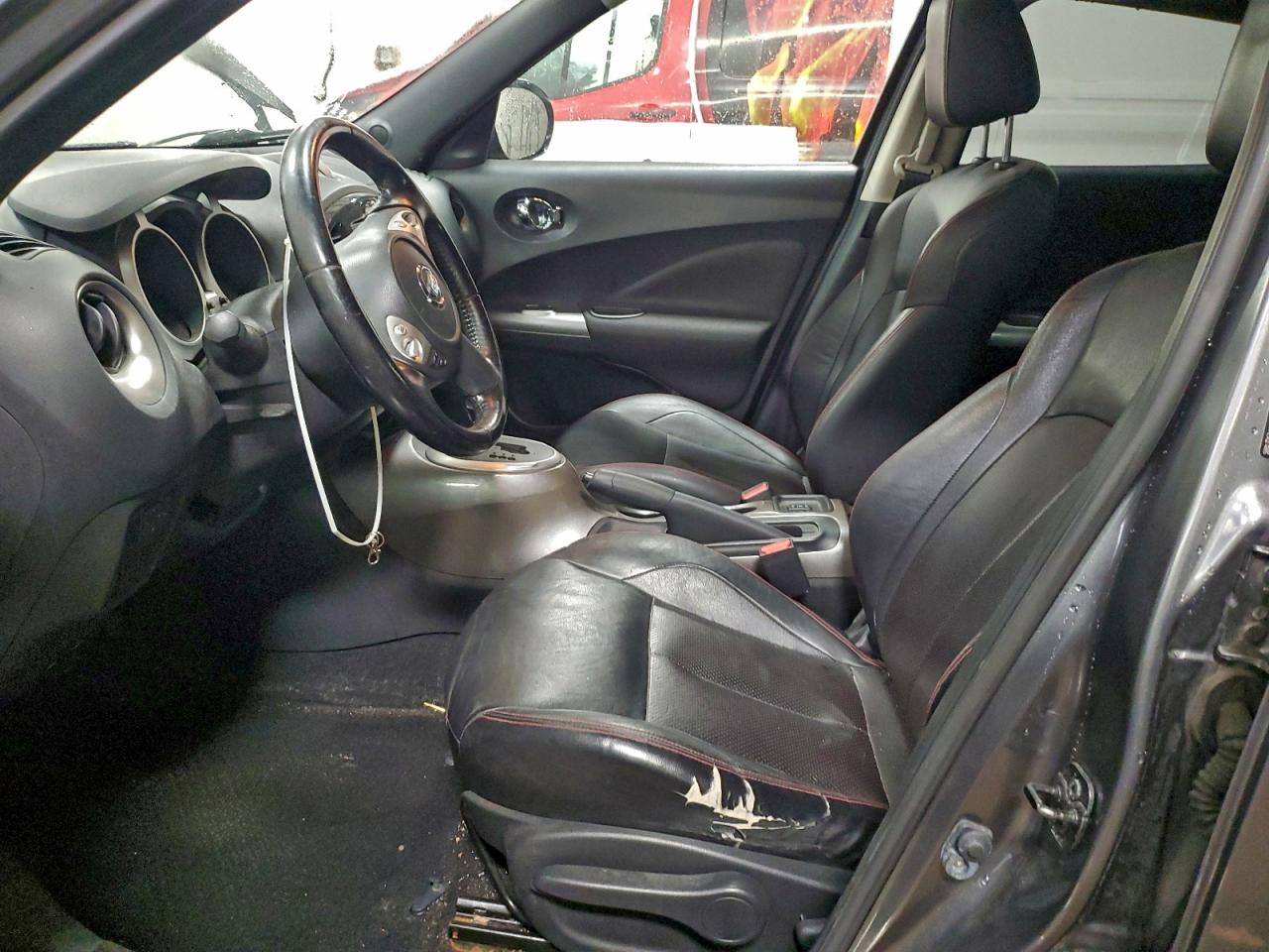 2011 Nissan Juke S VIN: JN8AF5MR8BT020124 Lot: 93986035