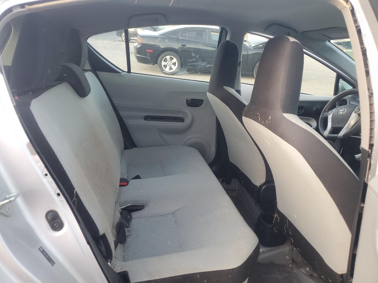 2012 Toyota Prius C VIN: JTDKDTB31C1519238 Lot: 92267505