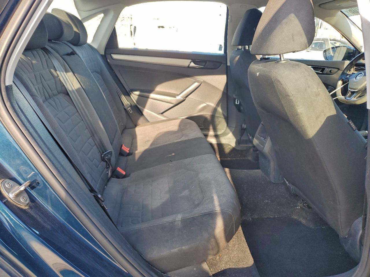 2021 Volkswagen Passat S VIN: 1VWAA7A31MC011318 Lot: 94104205