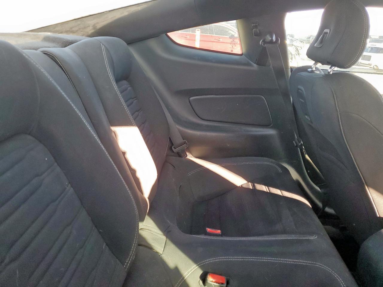 2017 Ford Mustang VIN: 1FA6P8THXH5306553 Lot: 91834915