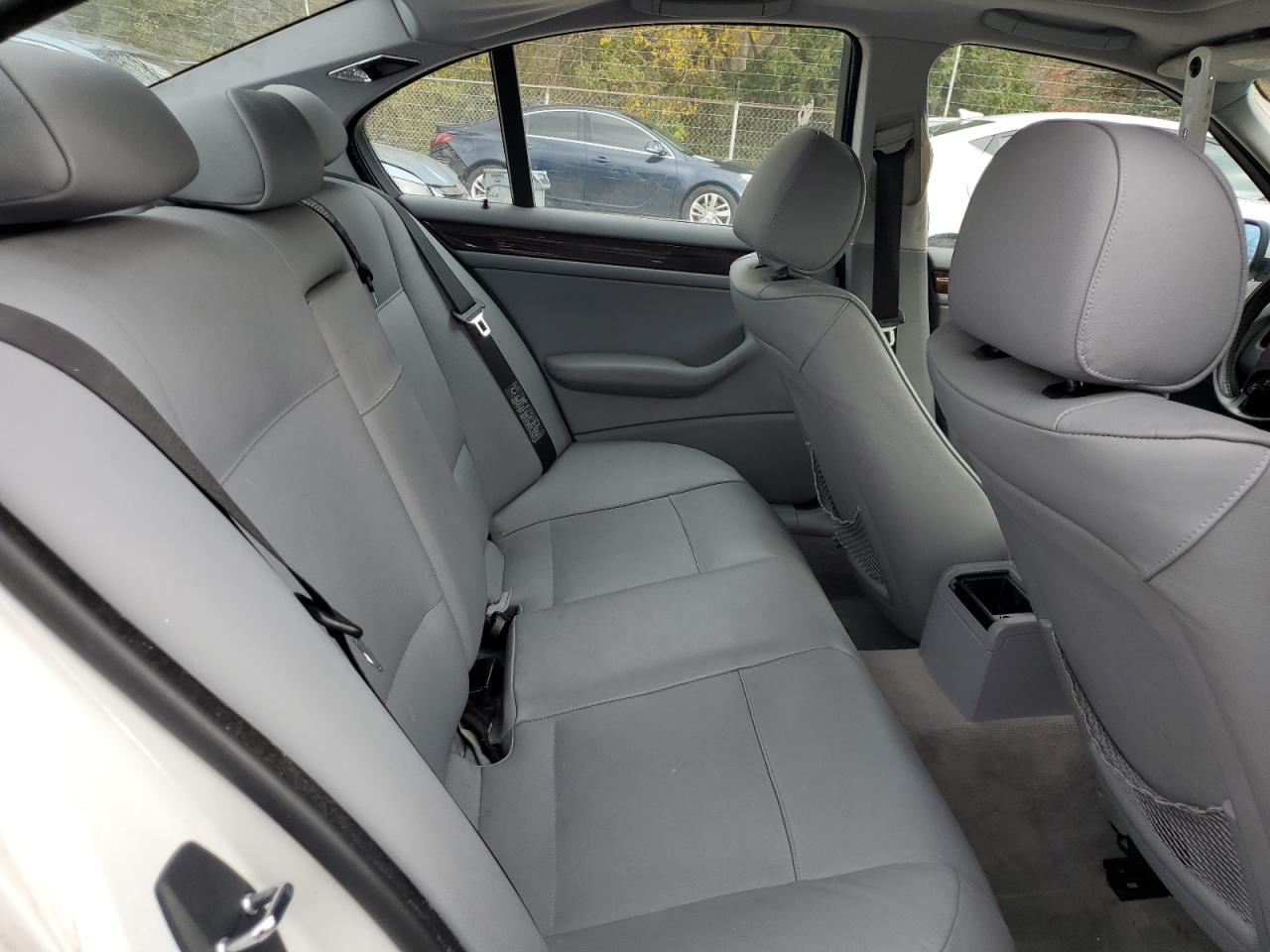 2003 BMW 325 I VIN: WBAEV33403KR25407 Lot: 91111125