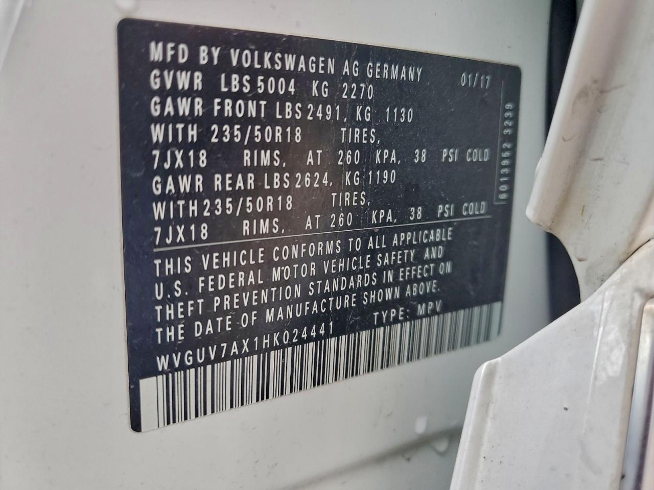 2017 Volkswagen Tiguan Sport VIN: WVGUV7AX1HK024441 Lot: 94489485