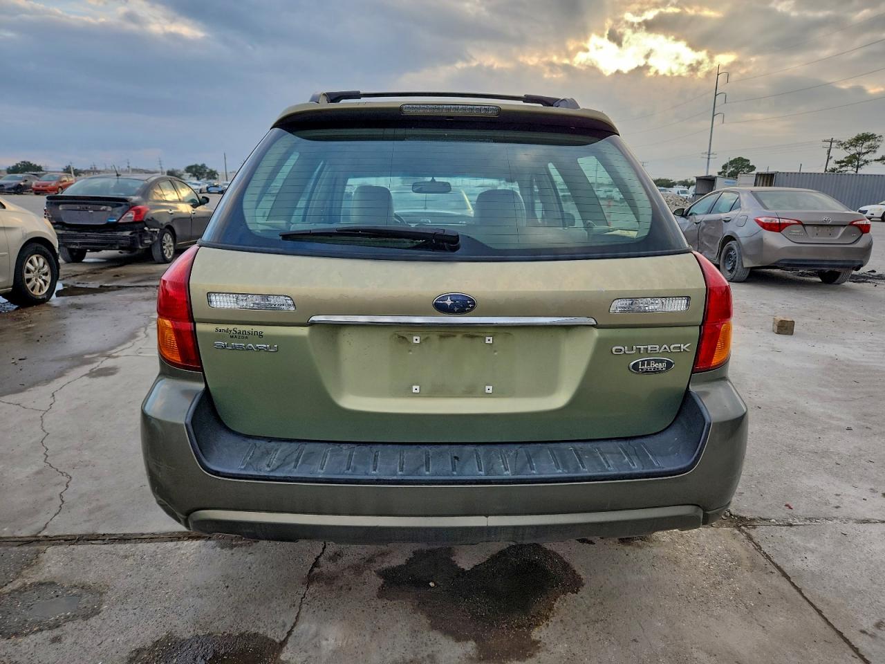 2007 Subaru Outback Outback 3.0R Ll Bean VIN: 4S4BP86C274327437 Lot: 93955705