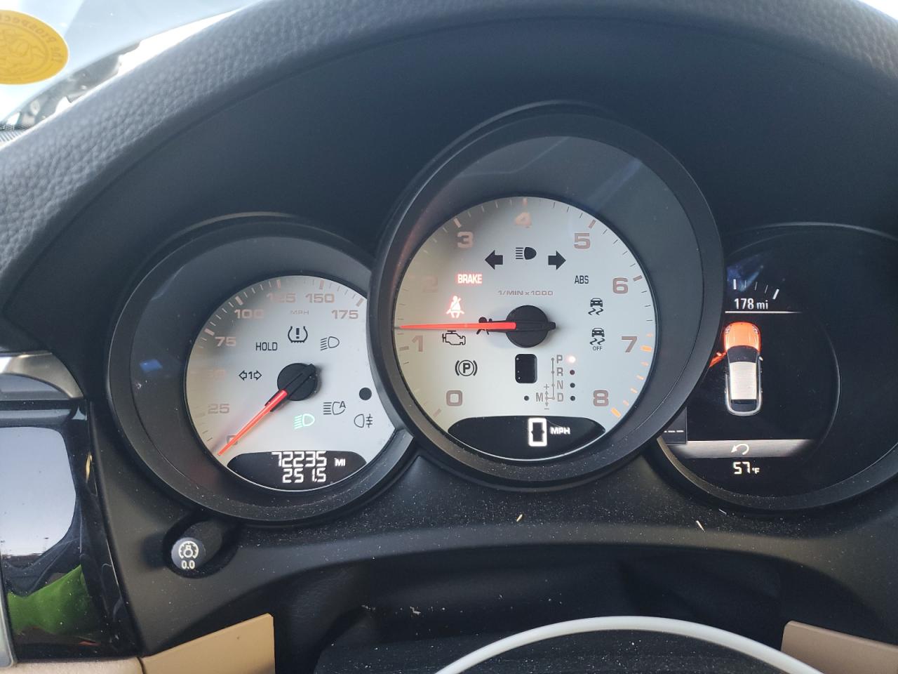 2018 Porsche Macan VIN: WP1AA2A59JLB08610 Lot: 93250545