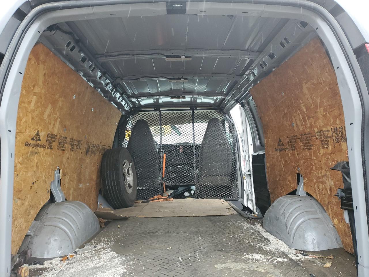 2025 Chevrolet Express G2500 VIN: 1GCWGAFP6S1106028 Lot: 92035715