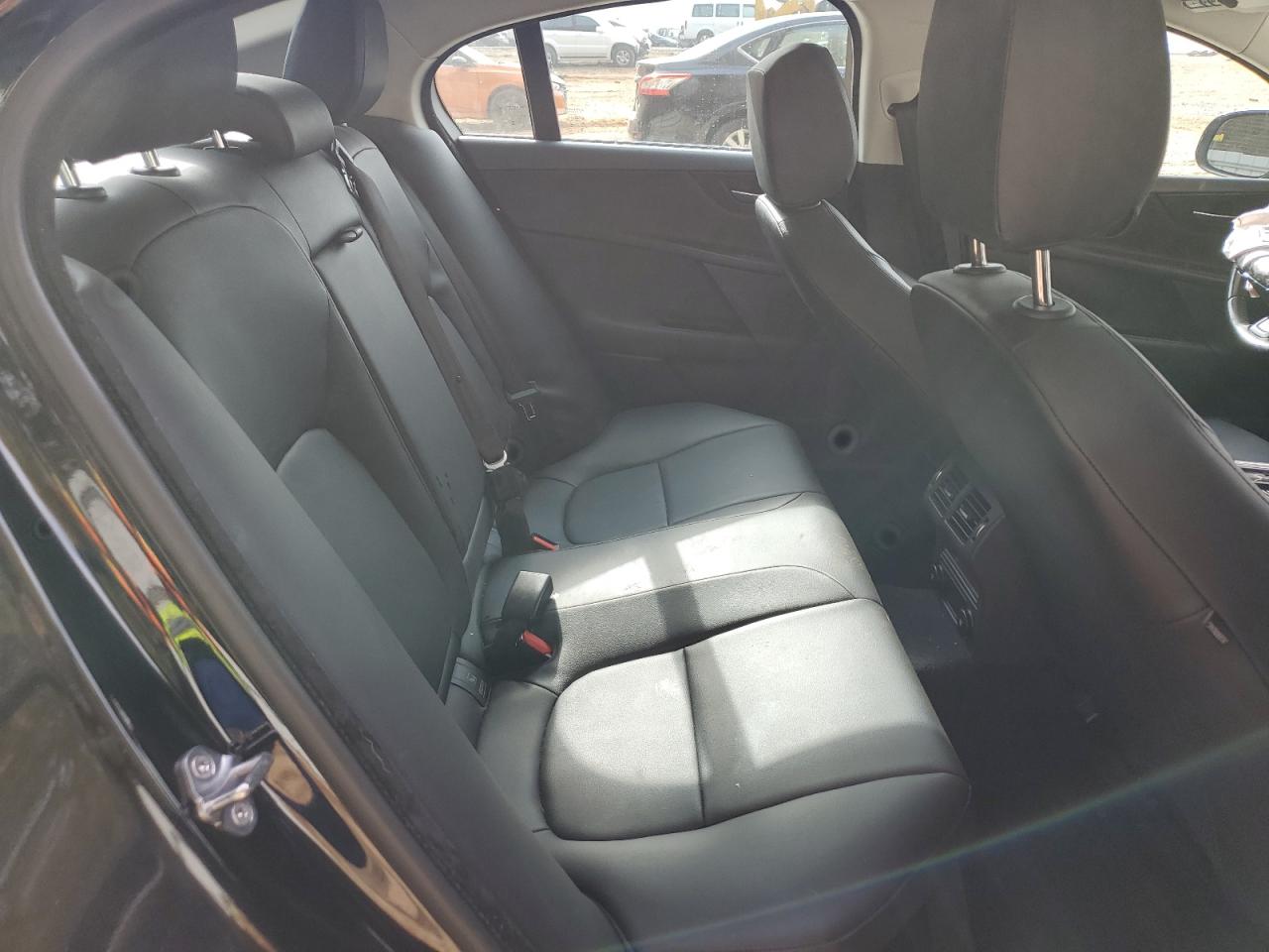 2019 Jaguar Xe VIN: SAJAR4FX8KCP48018 Lot: 91258205