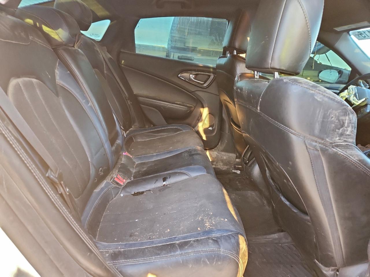 2015 Chrysler 200 S VIN: 1C3CCCBB9FN712138 Lot: 94488115