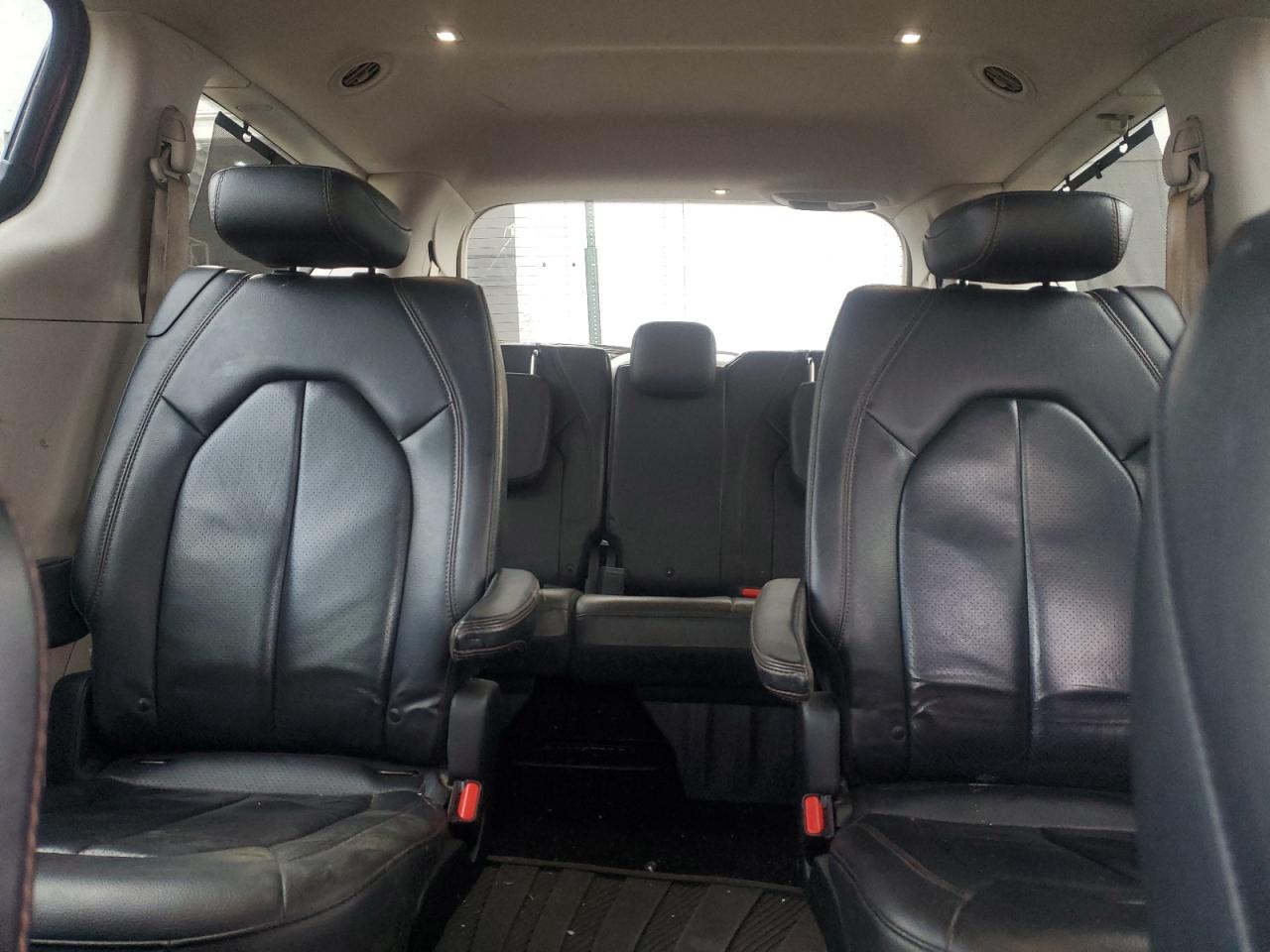 2019 Chrysler Pacifica Touring L VIN: 2C4RC1BG5KR583236 Lot: 91884955