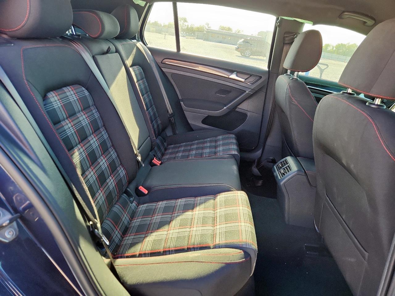 2016 Volkswagen Gti S/Se VIN: 3VW5T7AU1GM051535 Lot: 92634215