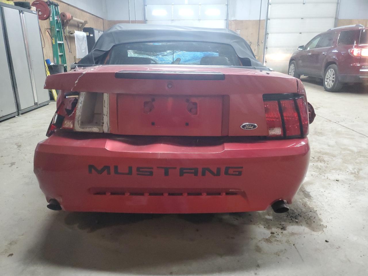 2002 Ford Mustang Gt VIN: 1FAFP45X42F119890 Lot: 81898305