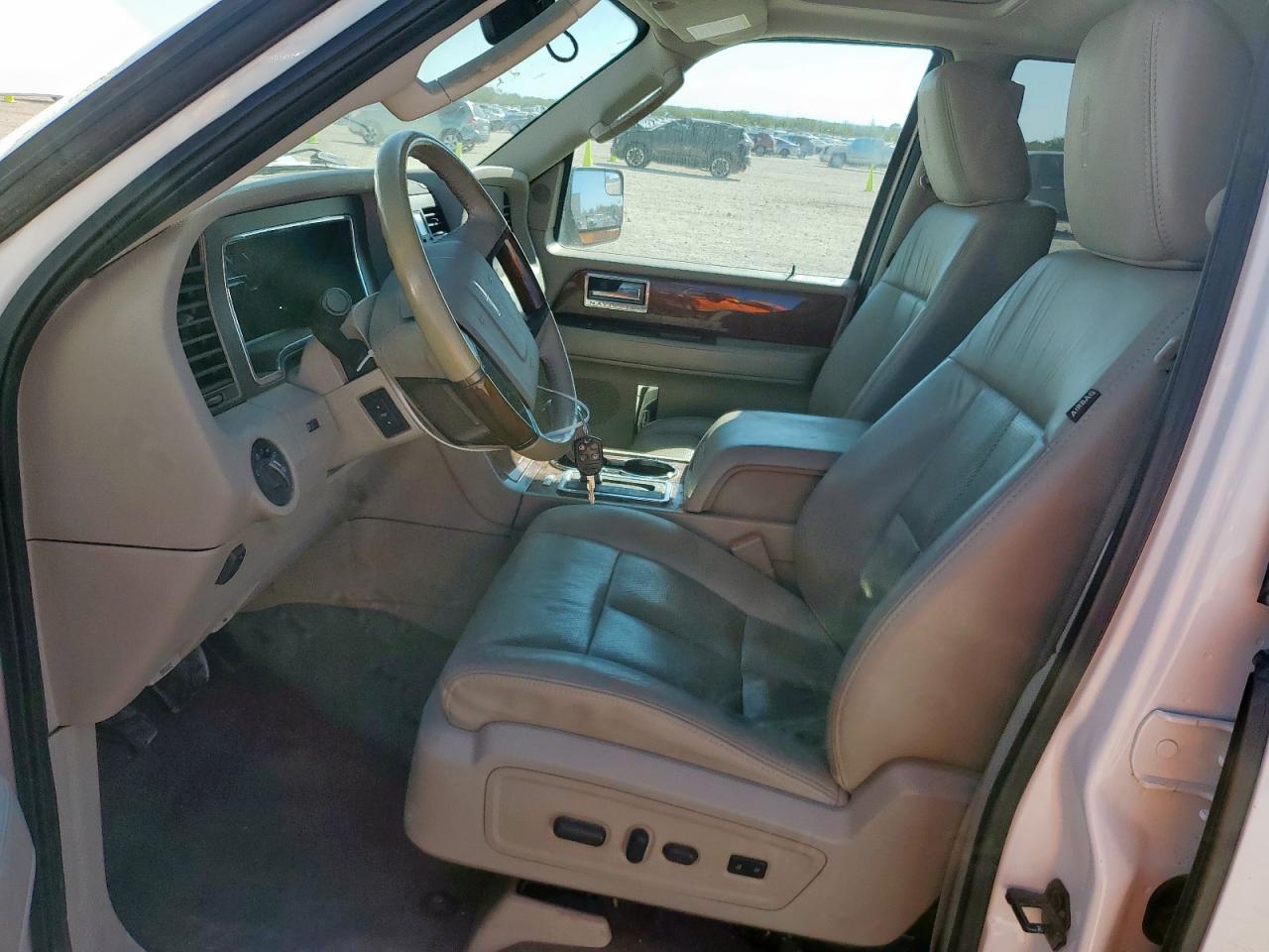 2012 Lincoln Navigator VIN: 5LMJJ2H53CEL03545 Lot: 92537005