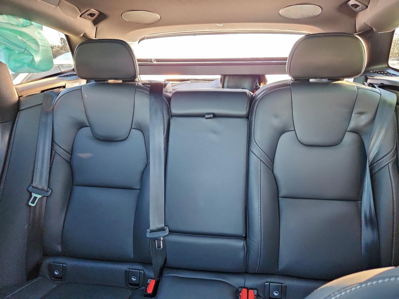 2025 Volvo Xc60 Ultra VIN: YV4H60RD6S1035627 Lot: 94047165