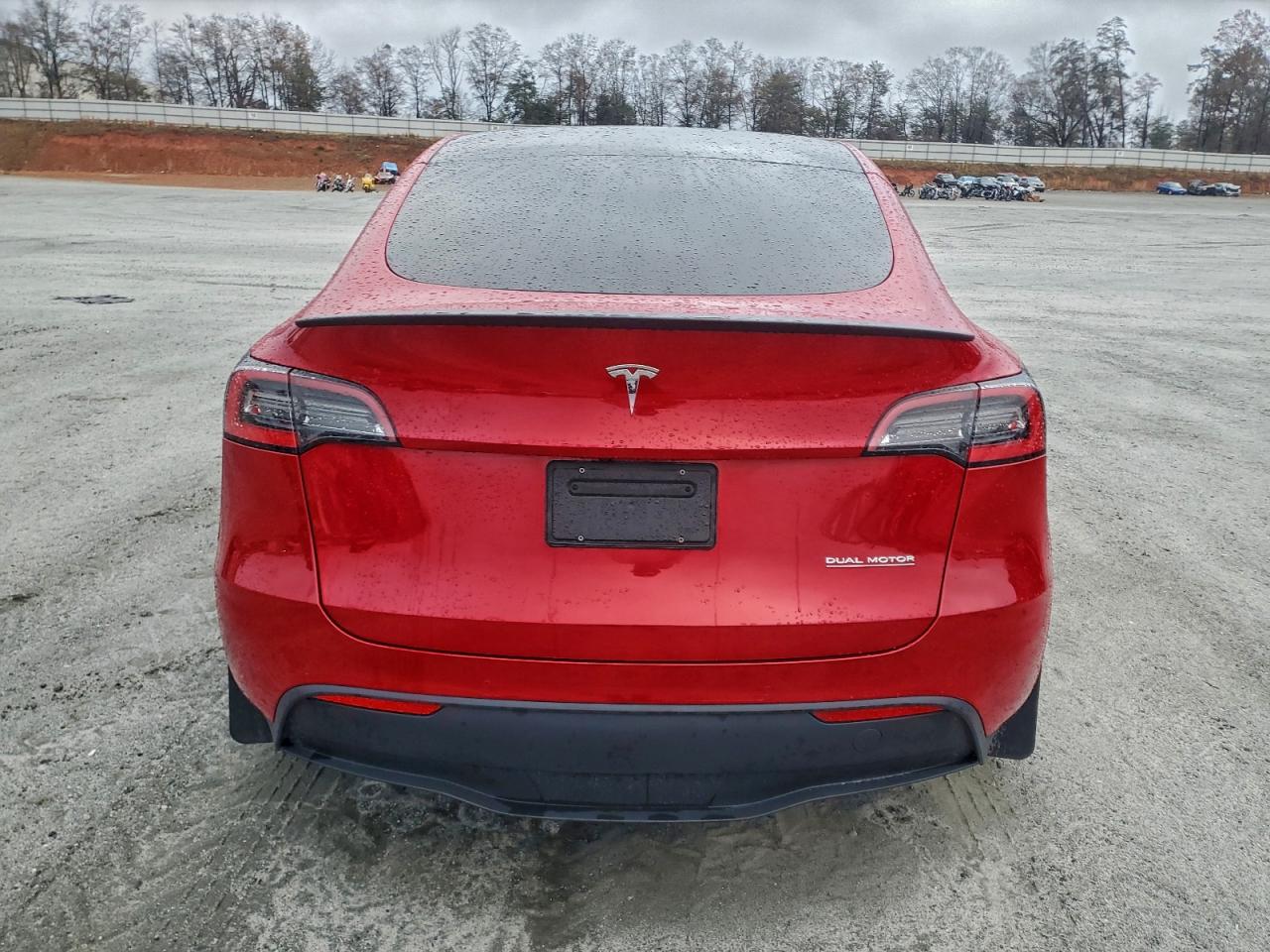2021 Tesla Model Y VIN: 5YJYGDEF3MF121521 Lot: 93731935